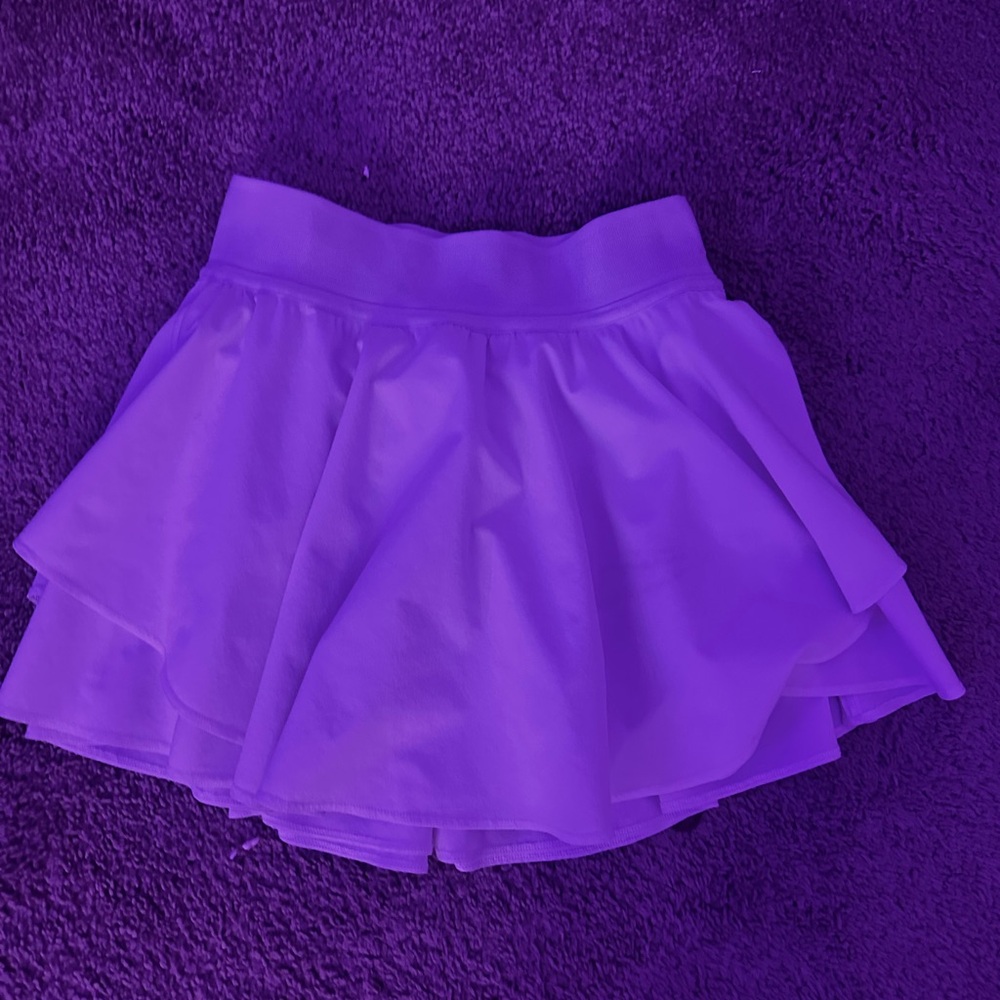 White size 0 Lululemon skirt